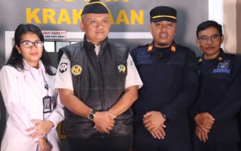 Komitmen Berantas Narkoba dan HP Ilegal Terus Diperkuat, Plh. Kakanwil Ditjenpas Jawa Timur Pimpin Langsung Razia Gabungan.