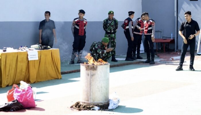 Lapas Takalar Musnahkan Barang Sitaan Hasil Sidak