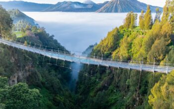 Jembatan Kaca Bromo Semeru Siap Dikunjungi Wisatawan