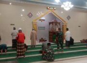 Babinsa Koramil 1426-03/Galesong Utara Laksanakan Safari Sholat Subuh Berjamaah Bersama Masyarakat
