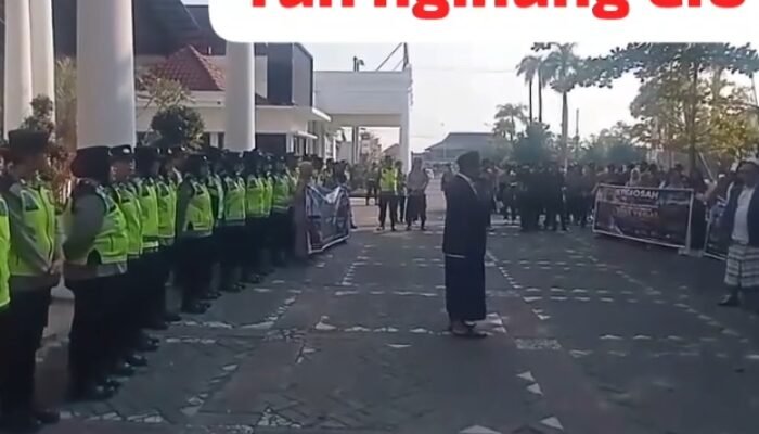 Kutip Ayat Al Quran Saat Demo, Orasi Pria Ini Jadi Sorotan