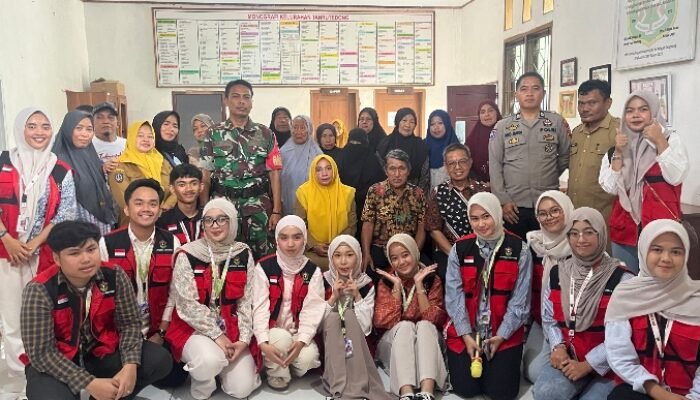 KKN-T Unhas di Kabupaten Sidrap, Bawah Berbagai Inovasi Dari Bambu Pemandu Jalan hingga Pestisida Nabati