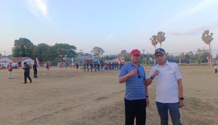 Camat Galsel Tak Kenal Lelah, Memantau Lansung Paskibra, Untuk Memastikan Bendera Merah Putih Berkibar