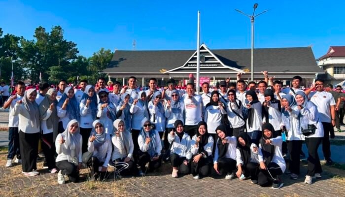 Perkuat Sinergi dengan Pemda, Lapas Takalar Ikuti Jalan Santai Semarak HUT RI