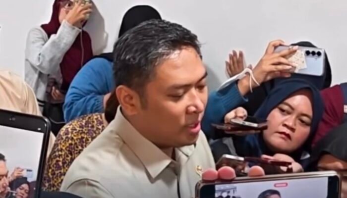BGN Ungkap Penyebab Keracunan MBG di Papua: Makanan Dimasak Sejak Malam, Dibagikan Esok Siang