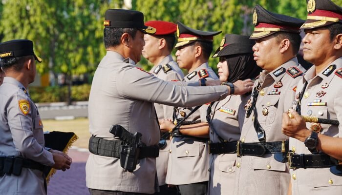 Polda Sulsel Gelar Sertijab Lima Kapolres Jajaran, Kapolda Tekankan Profesionalisme dan Penguatan Kamtibmas