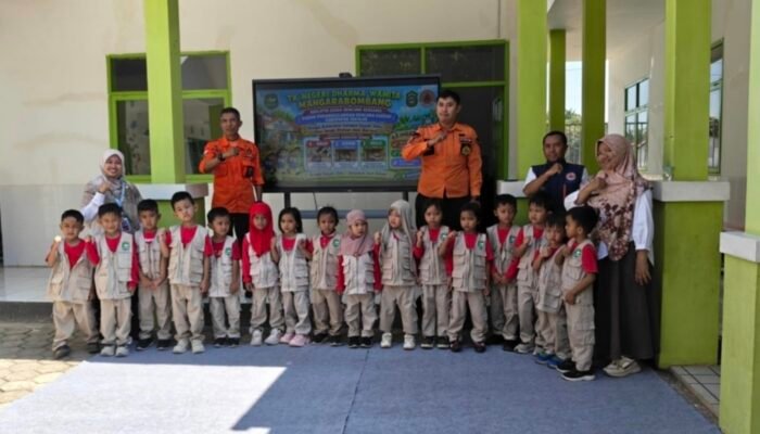 Edukasi Kesiapsiagaan Bencana Dikenalkan Sejak Dini di TK Negeri Dharma Wanita Mangarabombang