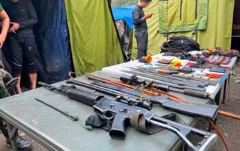 Empat Anggota OPM Tewas dalam Kontak Tembak dengan TNI di Intan Jaya, Senpi hingga Bendera Bintang Kejora Disita