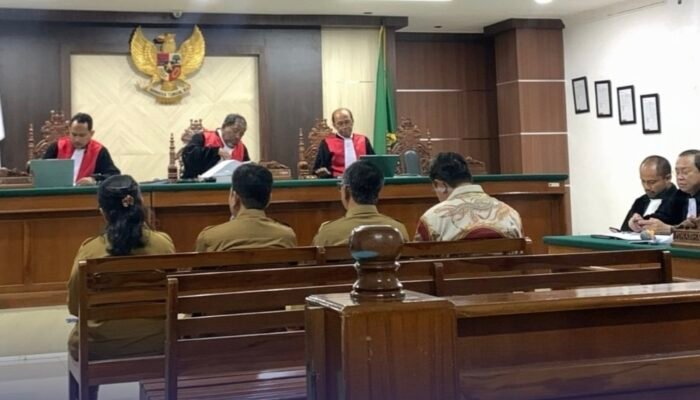Mantan Pj Gubernur Sulsel Bahtiar Baharuddin Jadi Saksi Kasus Korupsi Bibit Nanas Rp60 Miliar