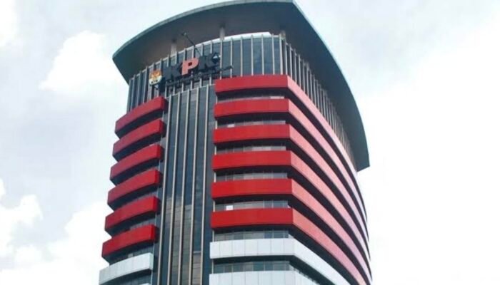 KPK Sita Rp800 Juta dari Kuasa Hukum Hercules, Diduga Terkait Suap Pengurusan HGB di ATR/BPN