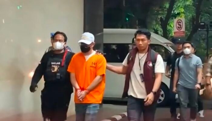 Diborgol, Manajer Kapal Pembawa 1,16 Ton Ketamin Asal Taiwan Tiba di Gedung Bareskrim Polri