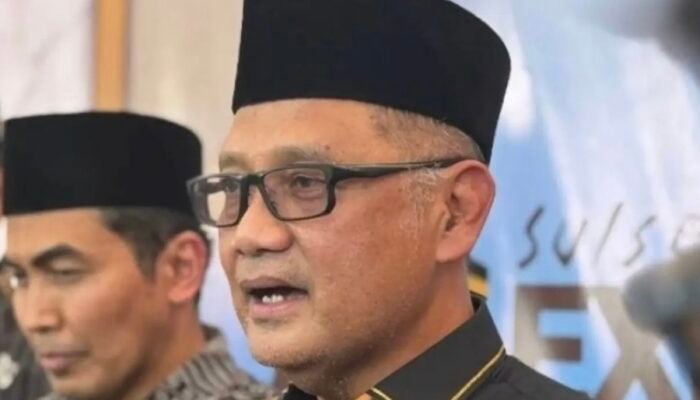 Dua Anak Menteri Haji Gus Irfan Mundur dari Jabatan Tenaga Ahli Kemenhaj Usai Jadi Sorotan