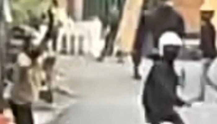 Busur Diarahkan ke Lawan, Tawuran Remaja di Baraya Kota Makassar Bikin Situasi Memanas
